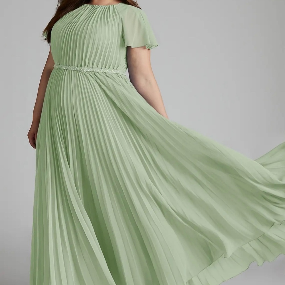 Azazie Kara A-Line Pleated Chiffon Floor-Length Dress Dusty Sage  NWT!!